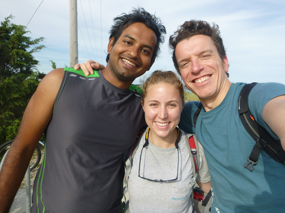 Lead authors (l-r) Srijak Bhatnager, Elise S. Cowley and Emil Ruff at Trunk River Lagoon. Bhatnager and Cowley were Microbial Diversity course students and Ruff was a teaching assistant when this research began. Credit: Emil Ruff