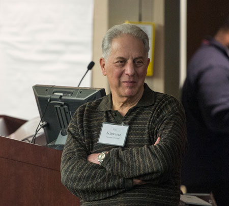 Eric Schwartz at a MBL-UChicago affiliation retreat at the University in 2014.