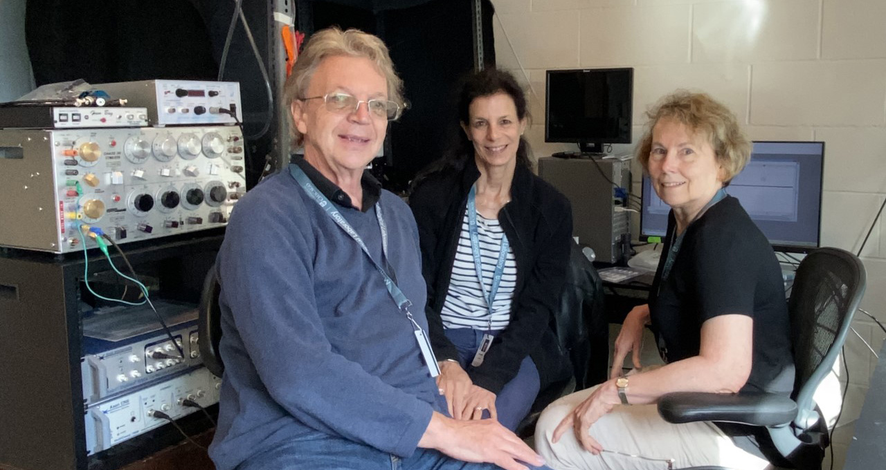 Len Kaczmarek and Liz Jonas of Yale University and J. Marie Hardwick of Johns Hopkins Medicine in their Whitman Center lab at MBL in 2021. Photo courtesy of J. Marie Hardwick
