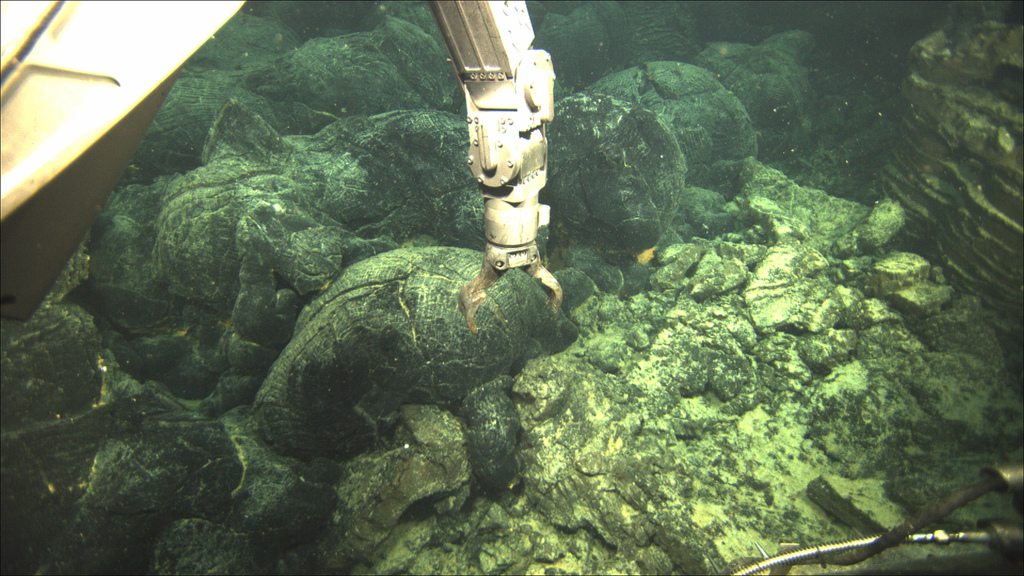 Jason sampling at Axial after 2011 eruption Arm