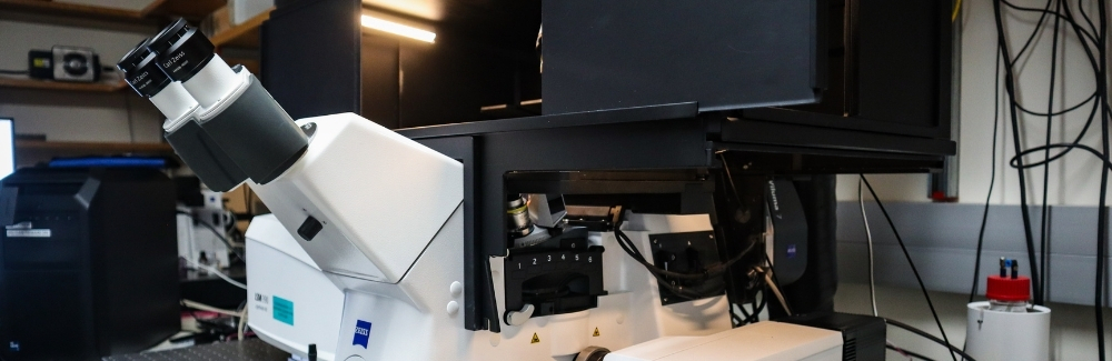 A microscope