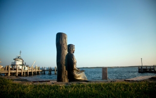 Statue of nature writer and biologist Rachel Carson in Woods Hole's Waterfront Park. Credit: Daniel Cojanu