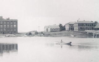 Photo of Eel Pond, circa 1915