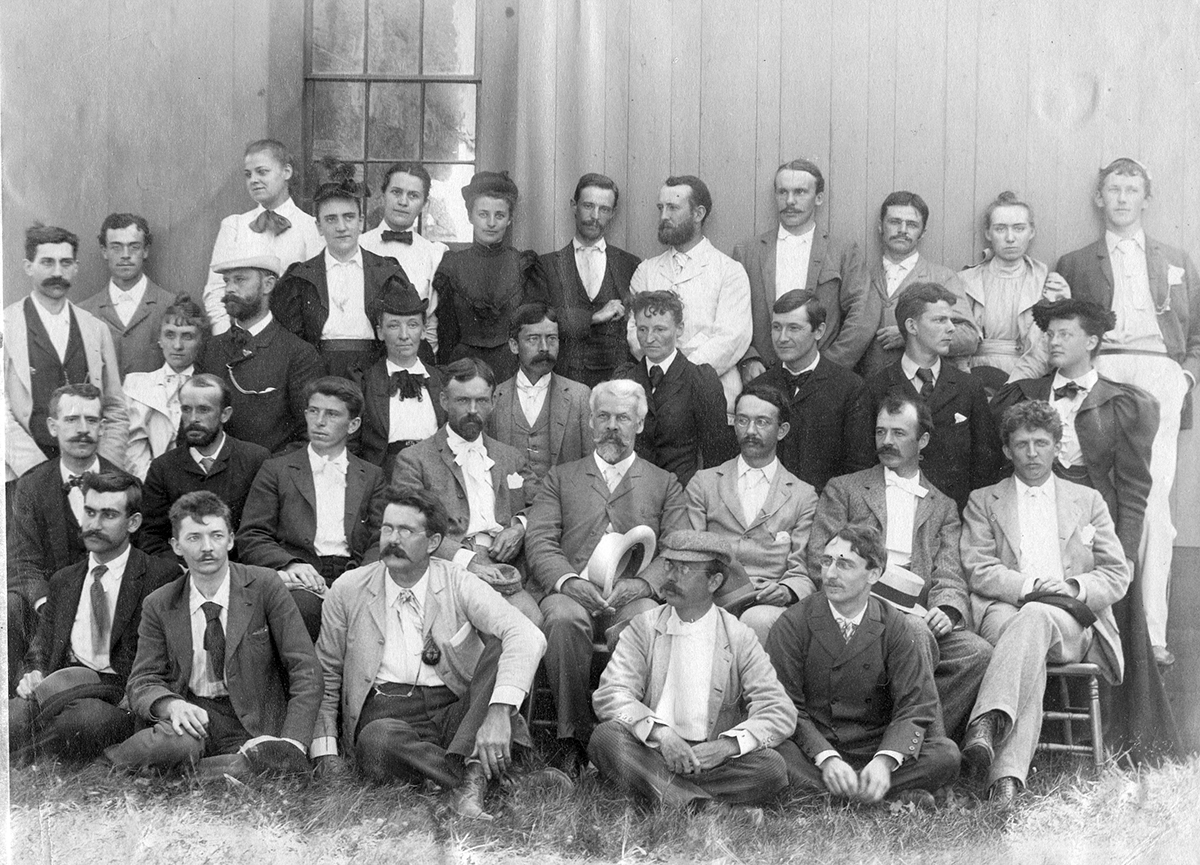 Investigators and faculty at the Marine Biological Laboratory in 1894. Photo by Baldwin Coolidge