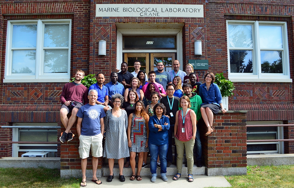 Students from the 2016 Biology of Parasitism course.
