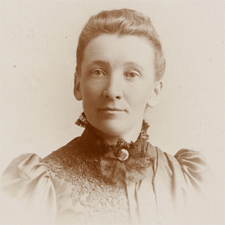 Portrait of Cornelia Clapp in 1894 crop Credit Mount Holyoke College Archives-crop.jpg